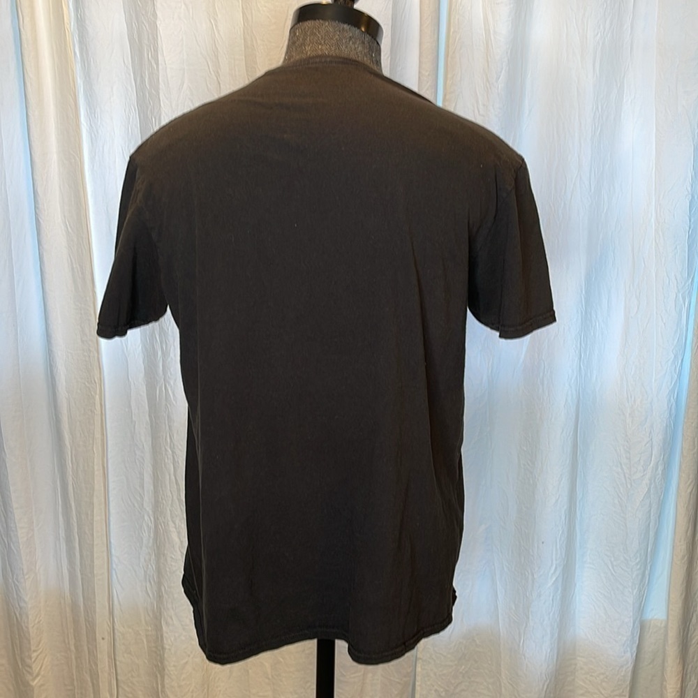 STRANGER THINGS Graphic T-Shirt Netflix LARGE - Picture 4 of 4